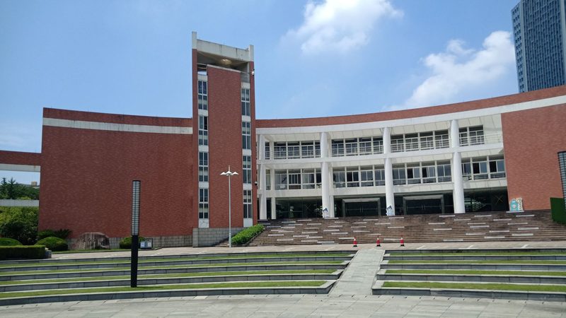 电子元器件可靠性检测：标准解读与重要性